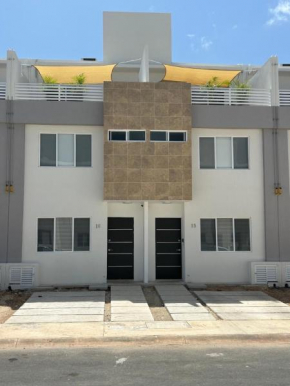Cancun15 3 Bedrooms with private Bathrooms 15 min Airport 20 min Beach